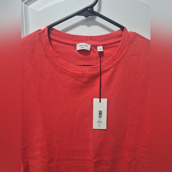 NWT Aritzia Babaton InterLock Memo T-shirs, Size Small, Cherry Red - Picture 6 of 10